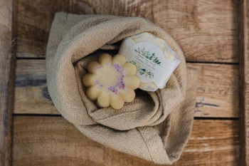 Facial Cleansing Bar Review