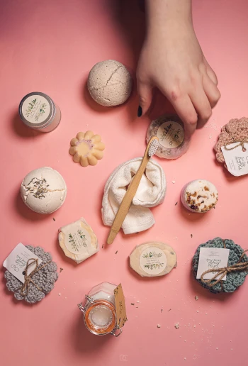 Why Eco Ems Gifts is Committed to Vegan-Friendly Gifting